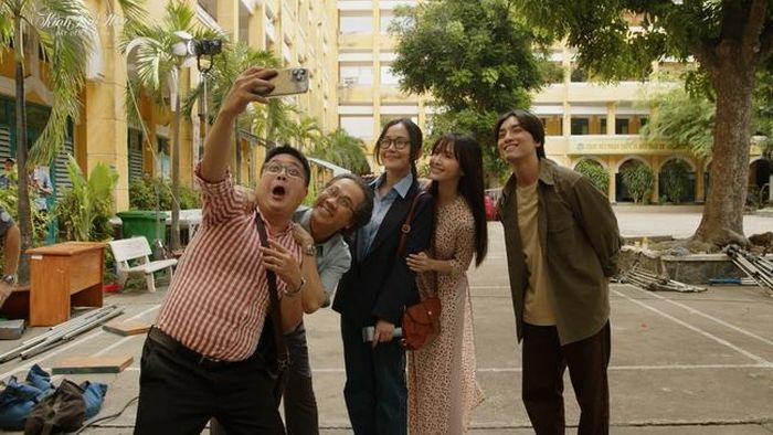 Bộ ba Long - Quý - Hạnh phiên bản trưởng thành của Vũ Long - Anh Đào - Ngọc Trai không cứu nổi phim