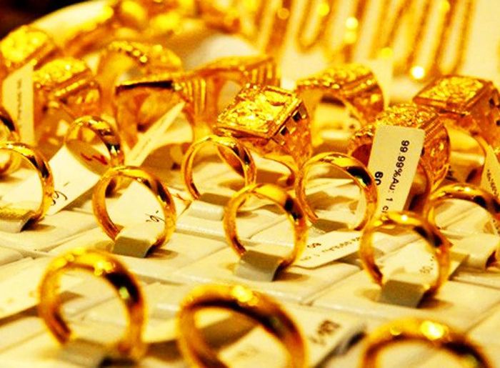 Giá vàng nhẫn và miếng SJC đều giảm mạnh. Ảnh minh họa.