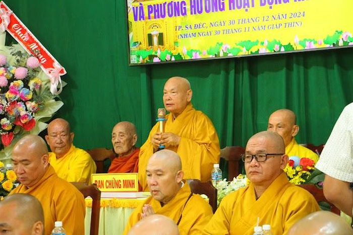 Trưởng lão Thích Thiện Nhơn phát biểu chỉ đạo