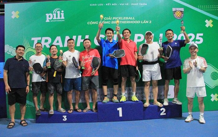 Các đội đạt giải ở nội dung Đôi nam 50+ (dành cho các VĐV từ 50 tuổi trở lên).