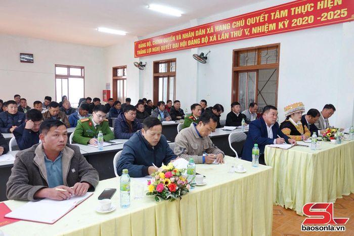 Các đại biểu dự hội nghị.