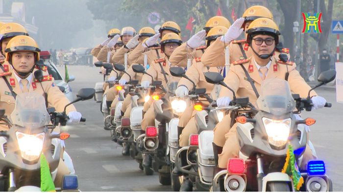 Hình ảnh tại lễ phát động ra quân Năm An toàn giao thông 2025.