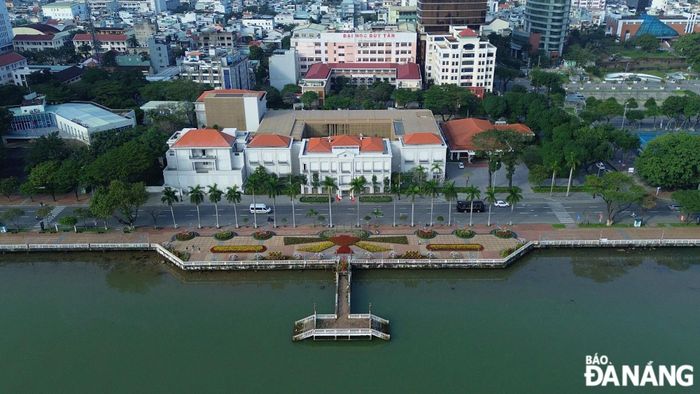 Khu vực Bảo tàng Đà Nẵng mới là tòa nhà 42 Bạch Đằng, 44 Bạch Đằng và 31 Trần Phú với tổng diện tích hơn 8.600 m2.