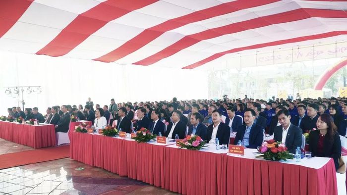 Đại biểu tham dự chương trình tại vùng Uông Bí 