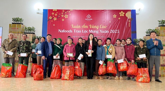 Nafoods Group luôn tiên phong trong các hoạt động từ thiện hướng về cộng đồng với tổng giá trị lên tới hàng tỷ đồng trong những năm qua. Ảnh tư liệu: Thanh Quỳnh