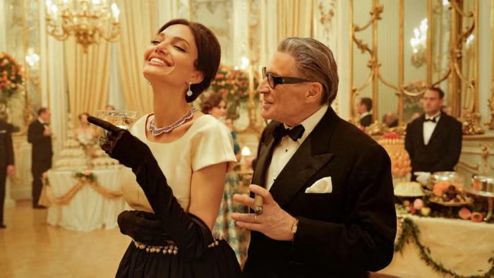  Với vai diễn Maria Callas, người hâm mộ Angelina Jolie hy vọng cô sẽ nhận được nhiều đề cử để có thêm lợi thế tại đường đua Oscar 2025. Ảnh: NSX 