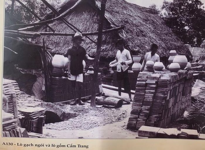 Ảnh tư liệu về làng gốm Cẩm Trang xưa.