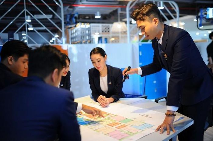 Các quy định mới giúp chuẩn hóa và chuyên nghiệp hóa ngành nghề môi giới bất động sản.