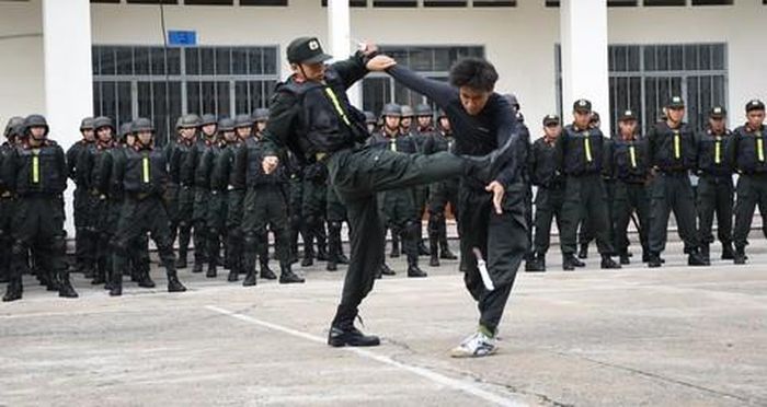 Rèn luyện võ thuật thường xuyên