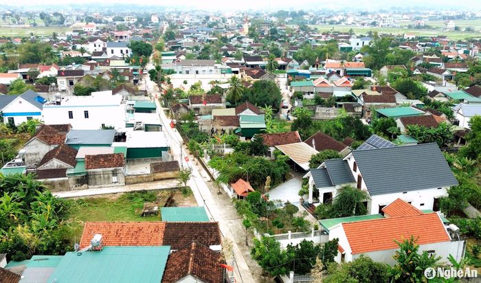 Một góc nông thôn mới xóm Tây Hồ, xã Nam Thành (Yên Thành). Ảnh: Xuân Hoàng