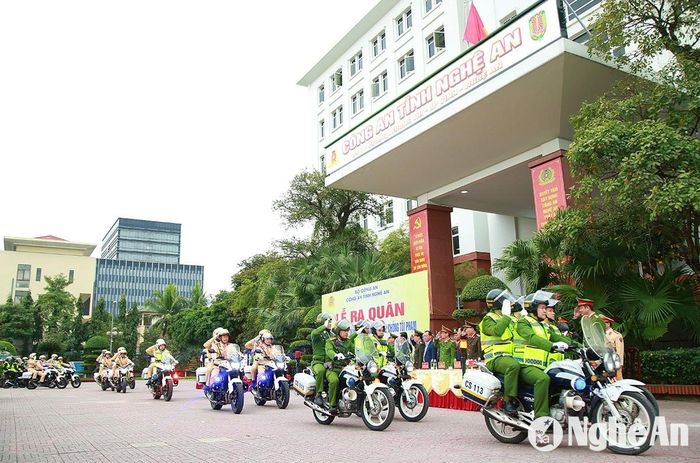 Lễ ra quân Tổ công tác 373 Công an tỉnh Nghệ An. Ảnh: PV