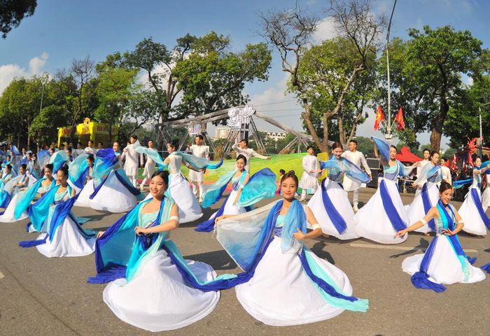 Phát triển văn hóa là nền tảng vững chắc để xây dựng bản sắc dân tộc, gắn kết cộng đồng và phát triển xã hội. Ảnh: Thanh Hải