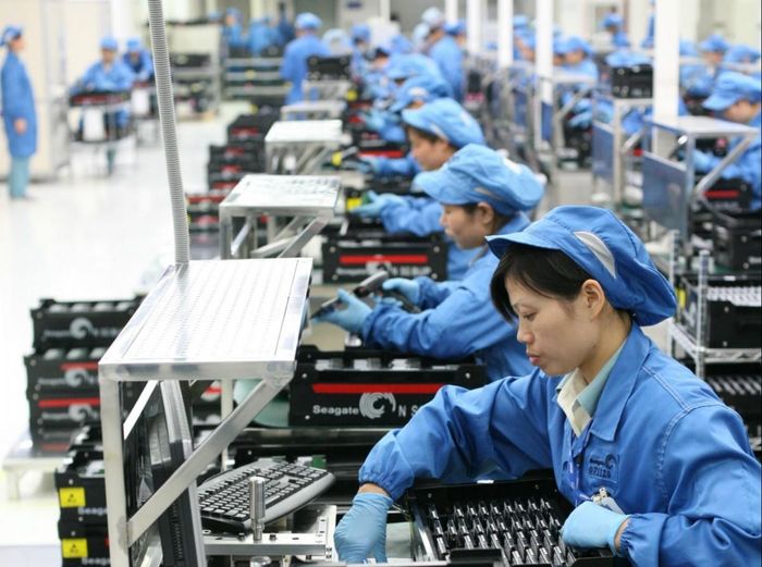 Công nghiệp hóa, hiện đại hóa để đưa đất nước phát triển là mục tiêu chiến lược. Ảnh: T.L