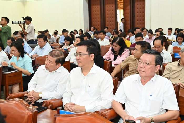 Các đại biểu dự hội nghị. Ảnh: VIỆT DŨNG