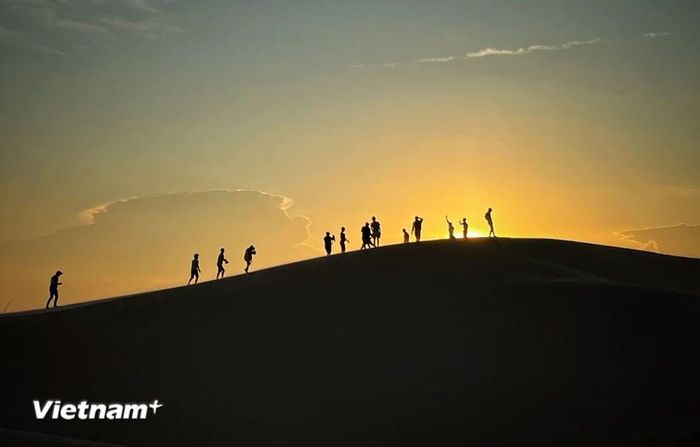 Du lịch Việt đã có một năm 2024 được đánh giá là "vượt bão" thành công. (Ảnh minh họa: Mai Mai/Vietnam+)