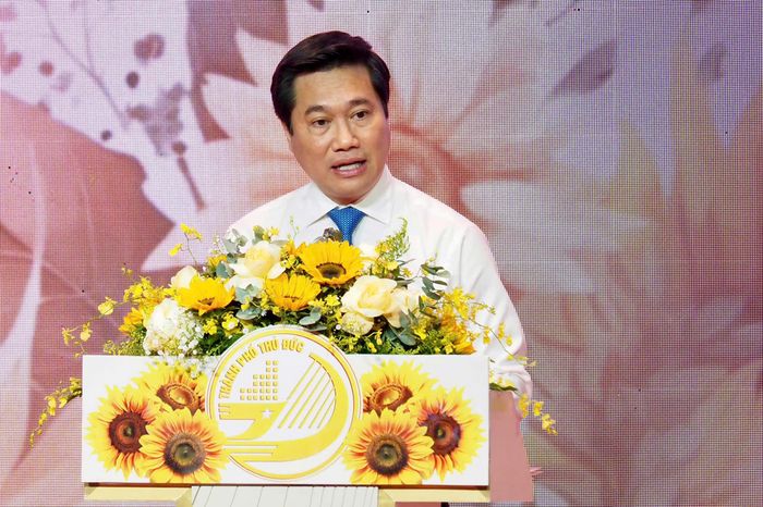 Thứ trưởng Bộ Xây dựng Nguyễn Tường Văn phát biểu. Ảnh: HOÀNG HÙNG