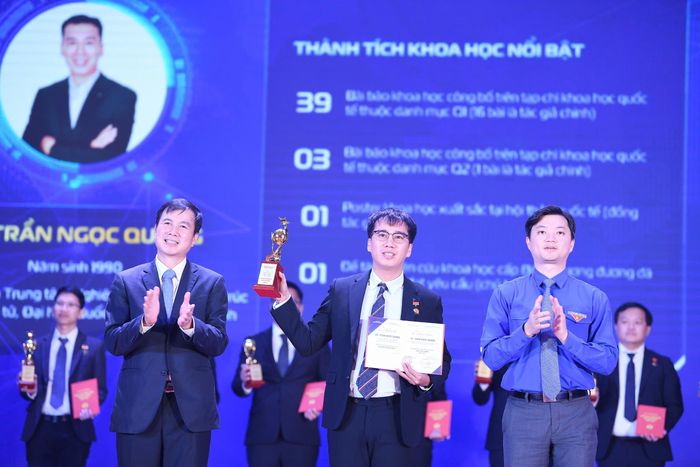 TS. Trần Ngọc Quang là một trong 10 nhà khoa học nhận giải thưởng Quả Cầu Vàng năm 2024. Ảnh: Dương Triều