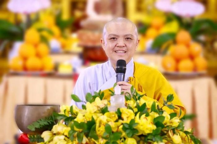 Ni sư Thích nữ Hương Nhũ chia sẻ pháp thoại