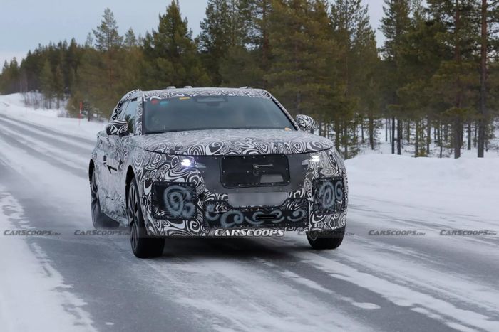  Velar EV sẽ là chiếc xe thuần điện đầu tiên của JLR sử dụng nền tảng EMA mới hoàn toàn. Trước đó, mẫu Range Rover EV sử dụng phiên bản điện hóa của nền tảng MLA. 