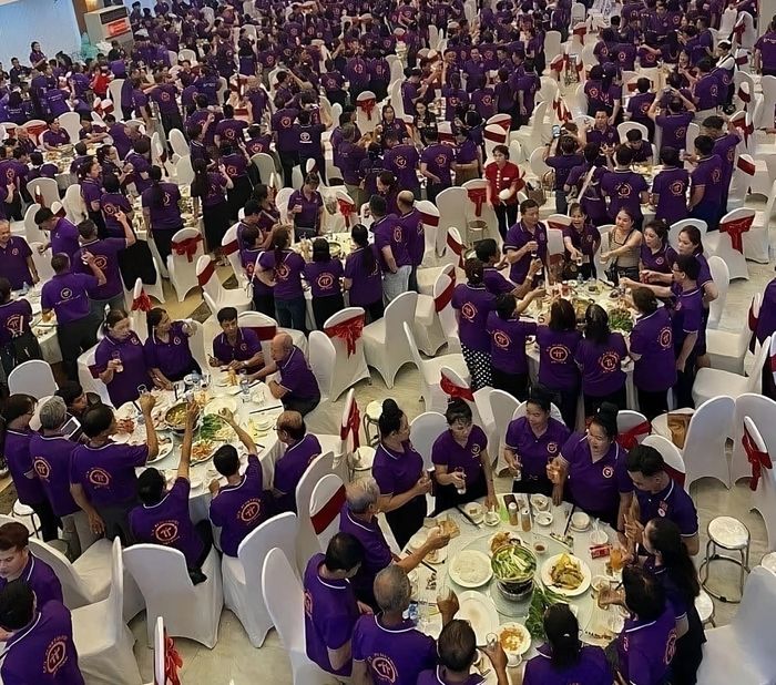 Sự kiện của cộng đồng người đào Pi được tổ chức ở Bắc Ninh, có đông người cao tuổi tham dự. Ảnh: C.Q.