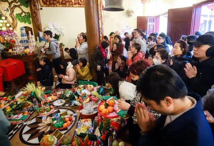 Trong những năm gần đây, nhu cầu du lịch tâm linh không ngừng gia tăng, trở thành động lực quan trọng thúc đẩy du lịch văn hóa phát triển mạnh mẽ.