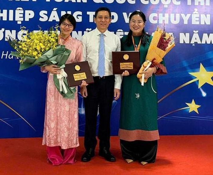 Giải thưởng Phụ nữ Việt Nam năm 2024 vinh danh hai nhà khoa học nữ của trường ĐH Quốc tế ĐHQG TP HCM. (Nguồn :TP)