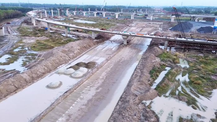 Nút giao giữa T2 với cao tốc thành phố Hồ Chí Minh - Long Thành - Dầu Giây có quy mô khá lớn. Ảnh: SK.Vàng Chanel.