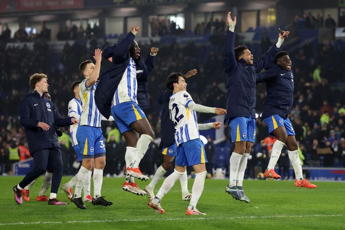  Brighton cũng rất khó bị đánh bại mùa này. 