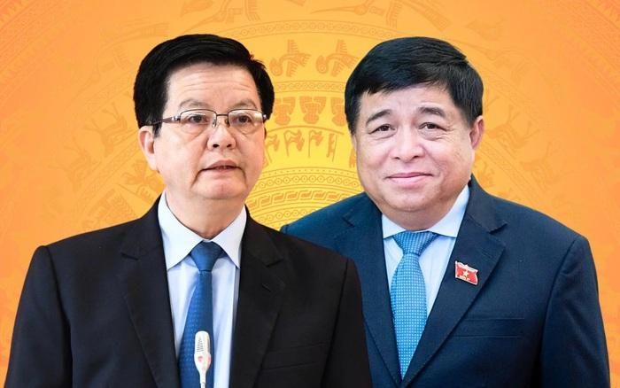 Tân Phó Thủ tướng Chính phủ Mai Văn Chính (trái) và Nguyễn Chí Dũng. Ảnh: TT
