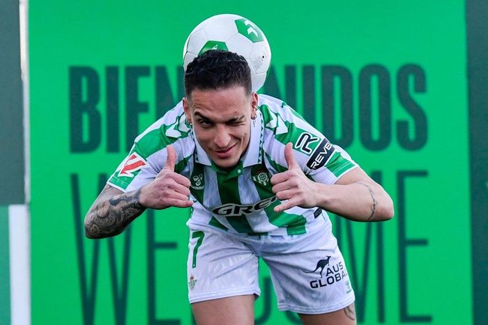 Antony trở thành trụ cột của Betis chỉ sau vài trận.