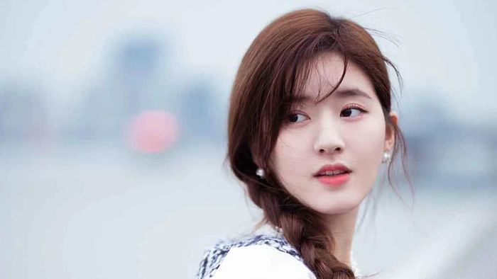 Hình ảnh của Triệu Lộ Tư trong mắt công chúng không còn trong sáng như trước