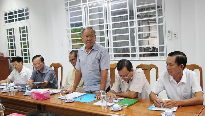 Đại biểu thảo luận tại hội nghị