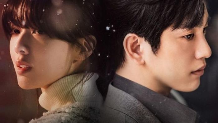 Park Jin Young và Roh Jeong Eui (phải)
