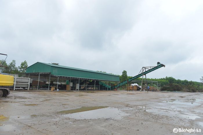 Cơ sở băm dăm này được đầu tư khá bài bản. Ảnh: Hải An