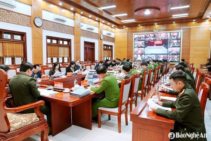 Toàn cảnh điểm cầu tại Nghệ An.