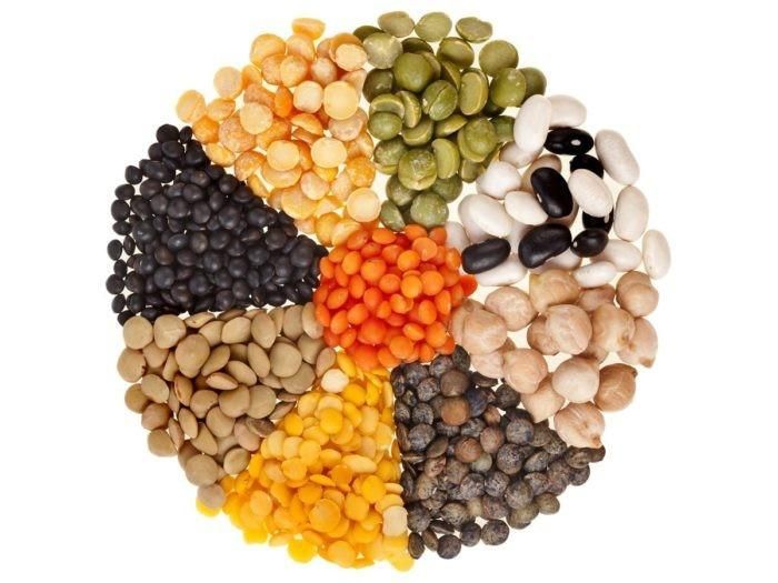 Đậu và đậu lăng là một nguồn vitamin B tuyệt vời, giúp cải thiện tâm trạng bằng cách tăng mức độ dẫn truyền thần kinh.