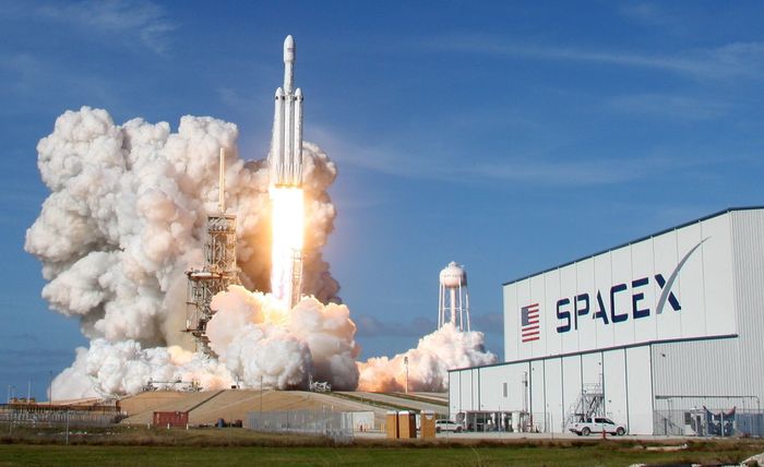  SpaceX không chỉ củng cố vị thế của Musk trong ngành công nghệ vũ trụ mà còn đóng góp đáng kể vào giá trị tài sản ròng của tỷ phú. Ảnh: Joe Skipper/Reuters.