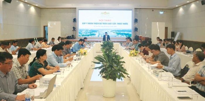  Quang cảnh buổi hội thảo. Ảnh: Nguyễn Tuấn 