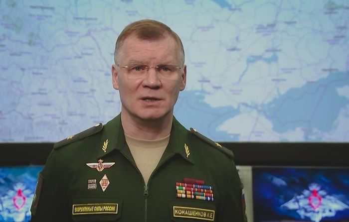 Thiếu tướng Igor Konashenkov, người phát ngôn Bộ Quốc phòng Nga thông báo việc Nga đã kiểm soát hoàn toàn thành phố Kherson.