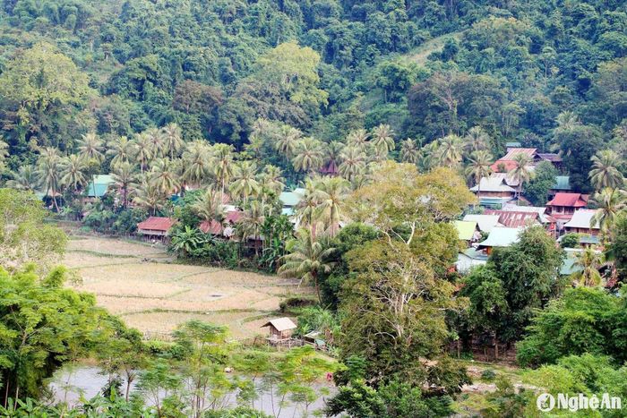 Nhôn Mai là xã vùng sâu, vùng xa của huyện Tương Dương. Ảnh: Tiến Đông