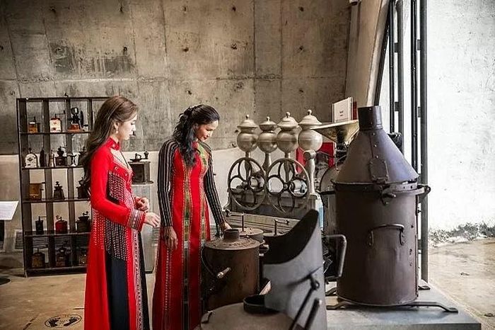 Cuộc thi rang cà phê đặc sản là là hoạt động chính thức tại Lễ hội Cà phê Buôn Ma Thuột