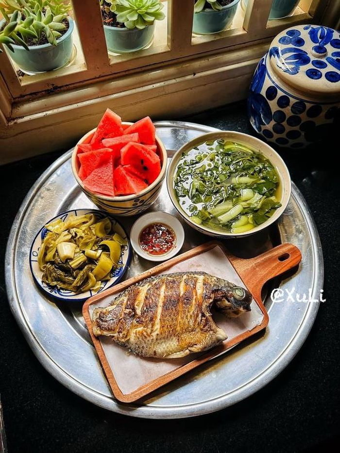 Về nhà ăn cơm, về với bình yên.