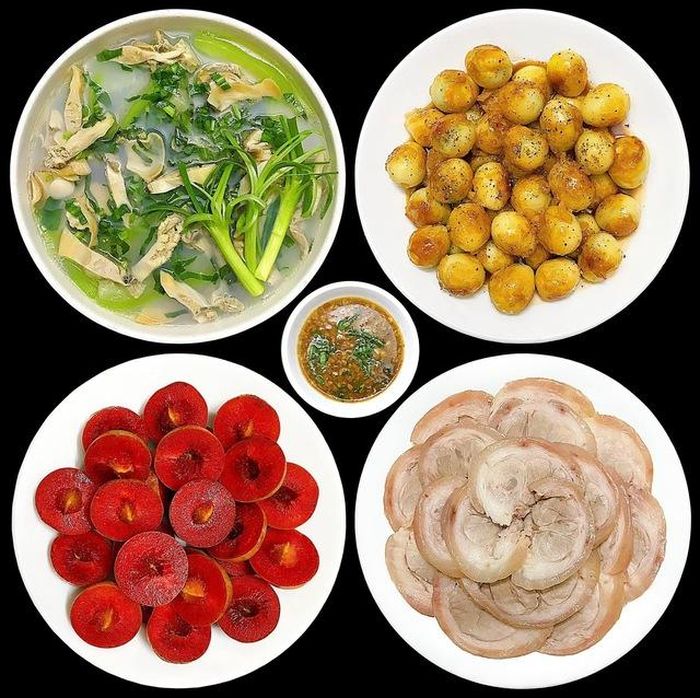 Mâm cơm gia đình giúp gắn kết tình cảm giữa các thành viên.