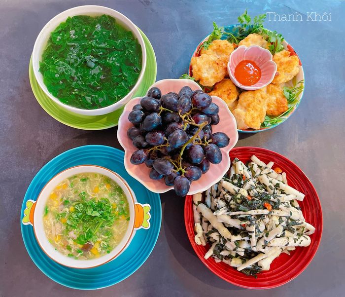 Hạnh phúc đôi khi chỉ là một bữa cơm bên người thân yêu.