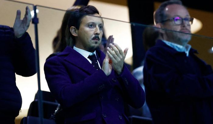 Chủ tịch Pablo Longoria bức xúc đòi bỏ Ligue 1. Ảnh: Reuters.