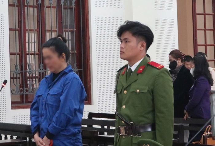 Bị cáo Phan Thị Thu Hoài lĩnh án 17 năm tù.