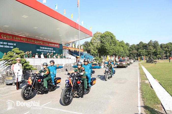 Lực lượng kiểm soát quân sự sẵn sàng đảm bảo an toàn cho công tác huấn luyện.