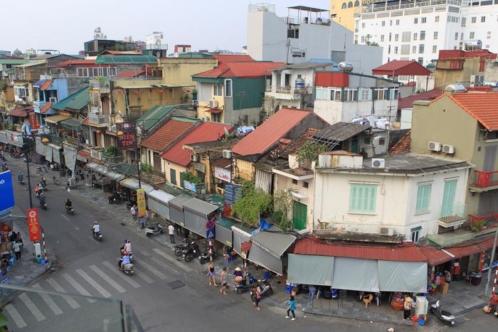 Phố Hàng Ngang - Hàng Đào nhìn từ trên cao. Ảnh: Chiến Công