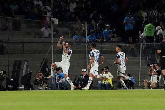 Ramos ăn mừng theo cách của Ronaldo