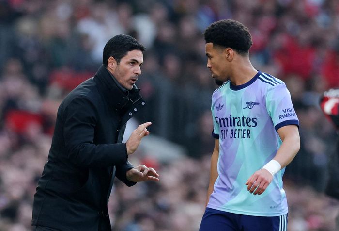  Arteta bị chất vấn khi không mua thêm tiền đạo. Ảnh: Reuters. 
